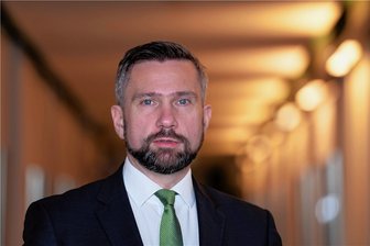 Energiekrise: Wirtschaftsminister Martin Dulig spricht mit Firmen in Freiberg - Wirtschaftsminister Martin Dulig (SPD) will mit Unternehmern über Energiekosten reden.
