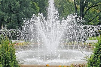 Energiesparen in Freiberg: Winterschlaf der Brunnen beginnt diesmal eher - Wird ebenfalls vorzeitig in den Winterschlaf geschickt: der Brunnen im Albertpark. 