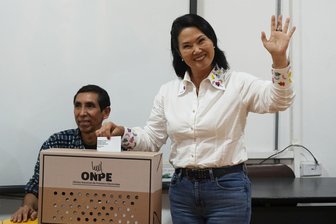 Enges Rennen bei Stichwahl in Peru - Keiko Fujimori bewarb sich bereits zum vierten Mal um das Präsidentenamt.