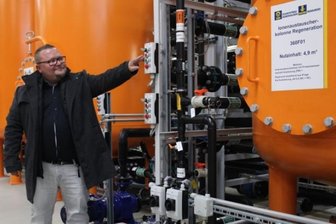 Entgiftung für 12 Millionen Euro - Robert Rosemann kümmert sich um die neue Anlage.