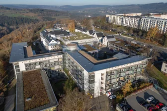 Entlassener Chefarzt am Erzgebirgsklinikum: Staatsanwaltschaft leitet Ermittlungsverfahren ein - Die Kündigung des Chefarzts der Klinik für Gynäkologie und Geburtshilfe am Erzgebirgsklinikum in Annaberg sorgt weiter für Aufregung.