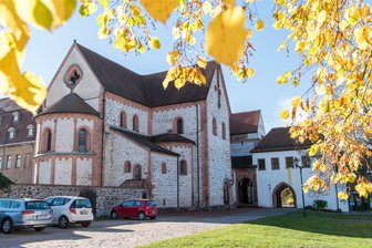 Er spielte schon auf fünf Kontinenten: Organist Stefan Kießling in der Wechselburger Basilika zu Gast - In der Wechselburger Basilika erklingt die Orgel unter den Händen eines international angesehenen Organisten.