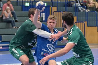 Erfolgshungrig trotz Meistertitel: Das Auer Juniorteam nimmt sich die „perfekte Saison“ vor und kämpft ums Pokalfinale - Nico Planken vom Auer Juniorteam trifft am Sonntag im Landespokalhalbfinale nicht nur auf seinen Heimatverein, sondern auch auf seinen Bruder Tim Planken.