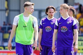 Gehen fortan getrennte Wege: Erik Majetschak (li.) und Sam Schreck (re.), hier noch gemeinsam beim FC Erzgebirge Aue.