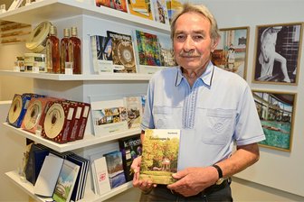 „Erinnerungen in Bad Elster“: Neues Buch erzählt Geschichten aus der Kurstadt - Géza Németh jetzt sein viertes Buch über den Kurort mit dem Titel "Erinnerungen in Bad Elster" vorgelegt.