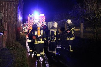 Erlebnismuseum: Ein Brand überschattet den Jahresauftakt - Insgesamt waren 29 Einsatzkräfte der Feuerwehren sowie Einsatzkräfte des Rettungsdienstes und der Polizei vor Ort.