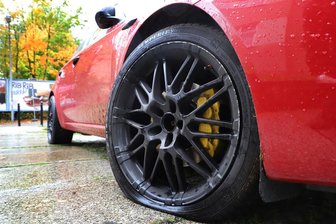 Erneut Autoreifen zerstochen - 15 Autos betroffen - 