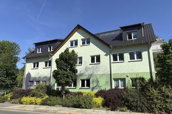 Erneut Farbattacke auf Chemnitzer Vereinshaus von Abtreibungsgegnern – und ein Bekennerschreiben - Mit Farbe beschmiert: Das Vereinshaus von Kaleb an der Augustusburger Straße in Chemnitz.