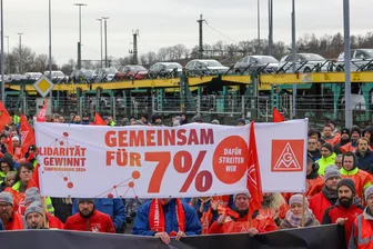 Erneut Streik bei VW in Zwickau angekündigt: Wie lang die Bänder diesmal stehen bleiben - Kommenden Montag soll die Arbeit im VW-Werk Zwickau erneut stundenweise niedergelegt werden.