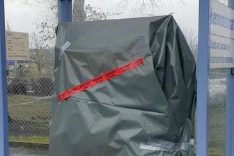Erneut versuchte Sprengung eines Automaten in Chemnitz - Bereits am 15. März hatten Unbekannte einen Automaten am Parkplatz des Krankenhauses an der Bürgerstraße gesprengt.
