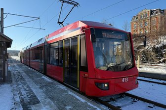 Eröffnung Chemnitz 2025: Mehr Verbindungen für Kulturfans aus der Region - Zur KuHa-Eröffnung am Samstag fahren mehr Züge der Linie C 11 von und nach Chemnitz.