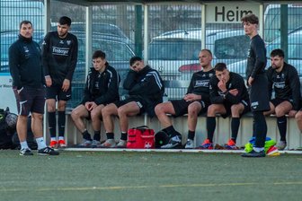 Erst Heimsieg, dann Weihnachtsfete: Freiberger Fußballer wollen doppelt feiern - In der Vorwoche hingen die Köpfe der Freiberger nach der Heimniederlage gegen Mittweida tief. Das soll sich gegen Mülsen ändern.