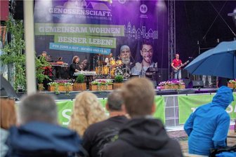 Erstes Rock-Festival am BAB in Halsbrücke: Brauhaus am Bahnhof lässt es krachen - Stojanow and the syndicate, hier beim Bergstadtfest 2023, sind bei Rock am BAB dabei.