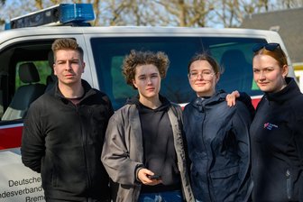 Ersthelfer nach Brandeinsatz in Chemnitz: „Man funktioniert dann einfach“ - Eine Gruppe junger Leute hat als Ersthelfer bei einem Brand in Chemnitz durch beherztes Eingreifen Schlimmeres verhindern können.