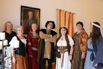 Erstmals Mühltroffer Schlossführung in historischer Kleidung - 