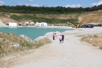 Erweiterung des Kiessand-Tagebaus in Penig: Wie sehen die konkreten Pläne aus? - Der Kiessandtagebau im Peniger Ortsteil Niedersteinbach wird erweitert. Doch bis innerhalb der Erweiterung die Rohstoffe abgebaut werden, vergehen noch ein paar Jahre.