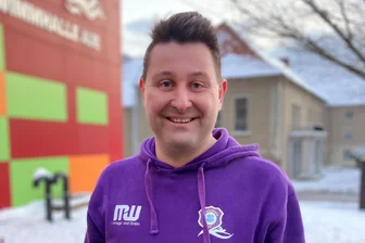 Erzgebirge Aue: „Das macht es zu einer echten Teamleistung“ – Schwimmtrainer verteilt Lob - Philipp Epperlein und die Schwimmriege des FCE Aue ist erfolgreich ins neue Jahr gestartet.
