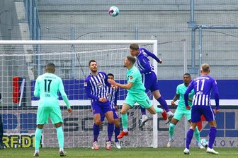 Erzgebirge Aue macht großen Schritt zum Klassenerhalt - 