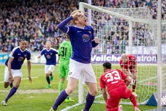 Fabian Kalig leitete beim letzten Aufeinandertreffen der Auer gegen Würzburg mit seinem 1:0 einen 3:1-Erfolg der Veilchen ein.