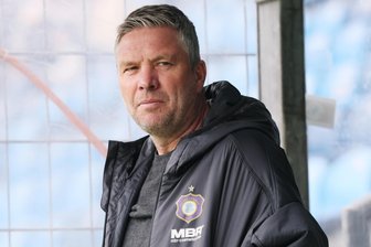Erzgebirge Aue: Tarnat plant die Zukunft – doch bleibt er überhaupt? - Sportgeschäftsführer Michael Tarnat übernimmt die Kaderplanung. Seine persönliche Zukunft ist dennoch ungeklärt.