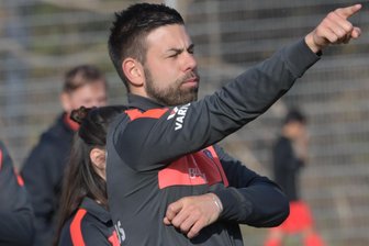 Erzgebirge Aue: Veilchen fokussieren sich auf entscheidendes Duell - FCE-Trainer Philip Hauck und die U 19 der Veilchen stehen vor einem richtungsweisenden Heimspiel.