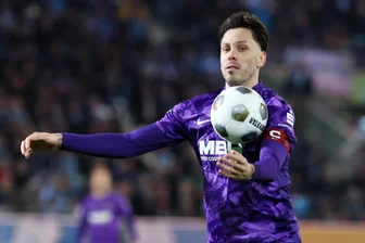 Erzgebirge Aues Marcel Bär vor Rückkehr nach Zwickau: „Es war damals nicht mein Fußball“ - Marcel Bär führte den FC Erzgebirge mit zwei Toren gegen den Chemnitzer FC ins Sachsenpokalfinale. Führt er den Kumpelverein in Zwickau nun auch noch zum Titel?