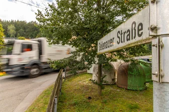 Erzgebirge: Straßensanierung für 1,5 Millionen Euro - Die Gelenauer Straße im Burkhardtsdorfer Ortsteil Kemtau.