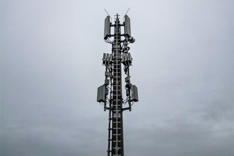 Erzgebirge: Telekom baut weiteren Standort für Mobilfunkversorgung - Die Telekom hat im Erzgebirgskreis einen Standort für die Mobilfunkversorgung neu gebaut und drei erweitert.