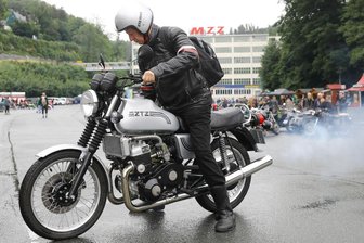 Erzgebirger baut weltrekordverdächtige MZ - 