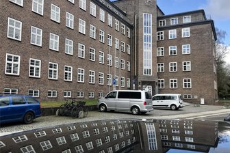Erzgebirger begeht in Annaberg-Buchholz Einbruchsserie: Gericht reduziert Haftstrafe - Der Erzgebirger hatte über seinen Anwalt Berufung eingelegt. So landete der Fall nun vor dem Landgericht Chemnitz.