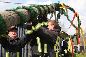 Erzgebirger begrüßen den Mai -