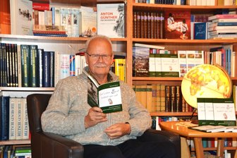Erzgebirger bringt siebtes Buch heraus - über die Liebe - Eberhard Börner hat einen neuen Lyrik-Band veröffentlicht.