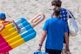 Erzgebirger freuen sich auf Urlaub - ob zu Hause oder in der Ferne - Viele Urlauber zieht es laut Deutschem Reiseverband an die Ostsee, wie hier nach Zinnowitz auf Usedom. 