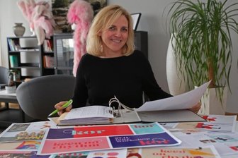Erzgebirgerin erfindet ihr Tanzprojekt und sich neu - Mit professioneller Unterstützung wurde aus "Keen on Rhythm" das markante "KoR" gemacht für Katja Reicherts Tanzprojekt.