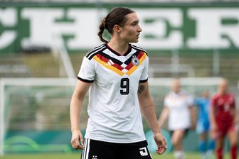 Erzgebirgerin mit Stürmerherz: Nationalspielerin Sophie Weidauer im Interview - Sophie Weidauer weilt in diesen Tagen zum DFB-Lehrgang in Leipzig. Das erste Testspiel gewannen Deutschlands U23-Frauen gegen Dänemark 2:0.