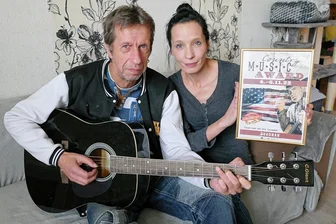 Erzgebirgisches Country-Duo träumt vom großen Durchbruch - Sind stolz auf den Country Music Award, den sie in Pullman City erhalten haben: Ingo Seeger und Antonia Böttcher.