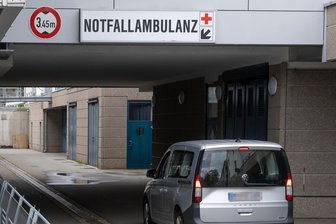 Erzgebirgsklinikum: Wie es mit Notaufnahmen und MVZ weitergeht - An der Notaufnahme in Annaberg wird es ebenso wie an der in Zschopau wohl keine Abstriche geben.