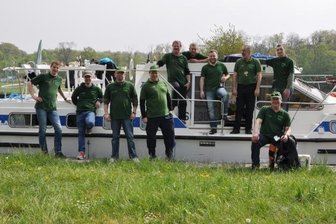 Erzgebirgsmarine geht wieder auf Fahrt - und sattelt um - Steht als ein Glanzpunkt im Logbuch der Erzgebirgsmarine Antonshöhe: 2014 wurde auf der zehnten Tour der Truppe mit einem gemieteten großen Hausboot der Rhein-Marne-Kanal in Frankreich befahren.