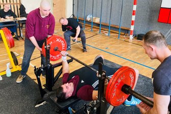 Erzgebirgspokal im Bankdrücken: Sogar deutsche Meister geben sich in Lauter die Ehre - Der 29. Erzgebirgspokal im Bankdrücken lockt diesen Sonnabend nach Lauter.