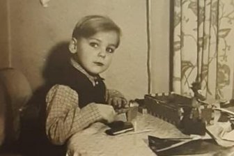 „Es fühlte sich fantastisch an.“ - Wie eine „Zaubernacht“ einem ehemaligen Auerbacher bis heute Hoffnung gibt - Berndt Meyer konnte seinen Vater nie richtig kennenlernen. Er fiel 1945, da war der Junge drei Jahre alt.