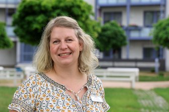 „Es gibt tatsächlich Heimbewohner, die diese Hitze gar nicht so wahrnehmen“: Wie schützt ein Pflegeheim in Glauchau seine Bewohner vor der Hitze? - Diana Flemming leitet kommissarisch das Pflegezentrum „Am Lehngrund“ in Glauchau.