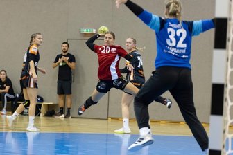 "Es ist viel Schweiß geflossen" - Petra Nagy kommt in dieser Szene aus dem Testspiel am Freitagabend gegen Most frei zum Wurf. Sie gehörte in der Aufstiegssaison zu den Stützen des BSV und will daran auch in der 1. Bundesliga anknüpfen. 