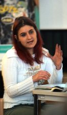 "Es kann jeden treffen wie mich" - 
              <p class="artikelinhalt">Doreen Schreiter erzählt den Menschen von guten und schlechten Zeiten. </p>
            