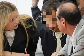 Es war Mord: Ehemann tötet Frau aus Chemnitz wenige Monate nach der Trennung - Der 39-Jährige wurde zu einer lebenslangen Haftstrafe wegen Mordes verurteilt.