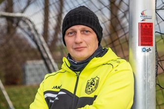 "Es war sehr lehrreich für uns" - Daniel Wagner trainiert die Kreisliga-Kicker des 1. BSV Langenleuba-Oberhain und steht mit ihnen an der Spitze.