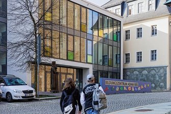 Essen in Kitas und Horts in Annaberg-Buchholz wird teurer - Auch die Anna-Mensa im Bildungszentrum Adam Ries ist von der Preisanhebung für das Essen betroffen. 