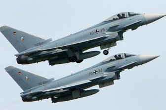 Eurofighter-Flüge über Westsachsen in der Kritik - Ähnliche Modelle wie diese beiden Eurofighter waren im Juli über Zwickau, Mülsen und Lichtenstein gesichtet worden. 
