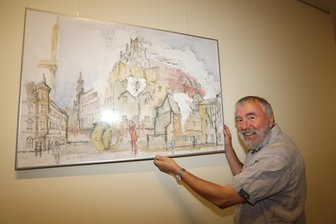 Ex-Amtsleiter greift zum Pinsel: Wie das Zwickauer Dünnebierhaus im Gemälde zum Bräutigam wird - „Braut und Bräutigam“ heißt das am Mittwochnachmittag enthüllte Gemälde von Helmut Pfefferkorn, das der Zwickauer Künstler als Schenkung dem Standesamt vermacht hat.