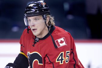 Ex-Eispirat wird mit Mannheim Meister - Der Ex-Crimmitschauer David Wolf im Trikot der Calgary Flames. 