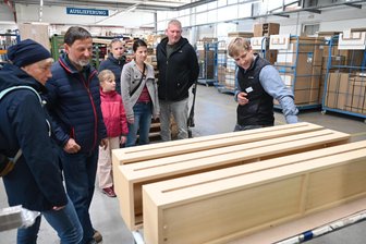 Exkursion in Familie zum Küchenhersteller im Erzgebirge - 